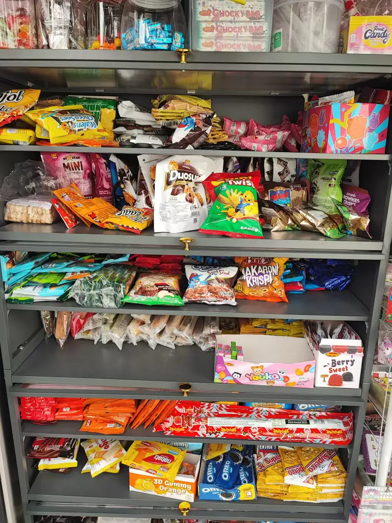 aneka jajanan snack